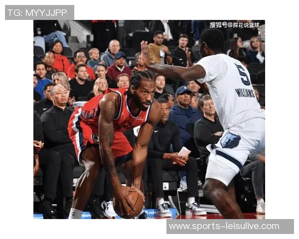 莱昂纳德季前赛上半场狂砍五记三分球平上赛季单场最佳表现